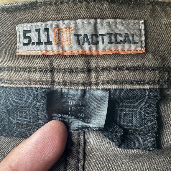 5.11 Tactical Regular Fit Brown Canvas Straight Leg Pants Men's Size 42x30 - Picture 3 of 5